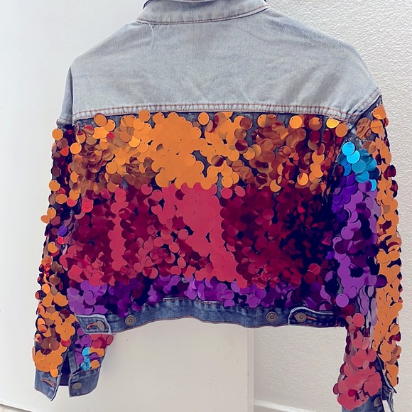 Denim blue Jean jacket with sequence around it - Picture 2 of 2
